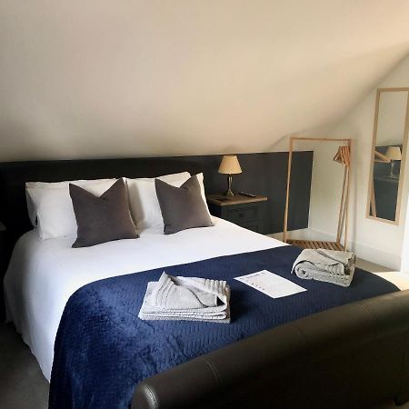 هيثفيلد Oakworth Lodge - New Self Contained Studio المظهر الخارجي الصورة